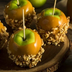 Blushing Delight™ Columnar Apple Tree -GreenNest Store Blushing Delight Columnar Apple 4